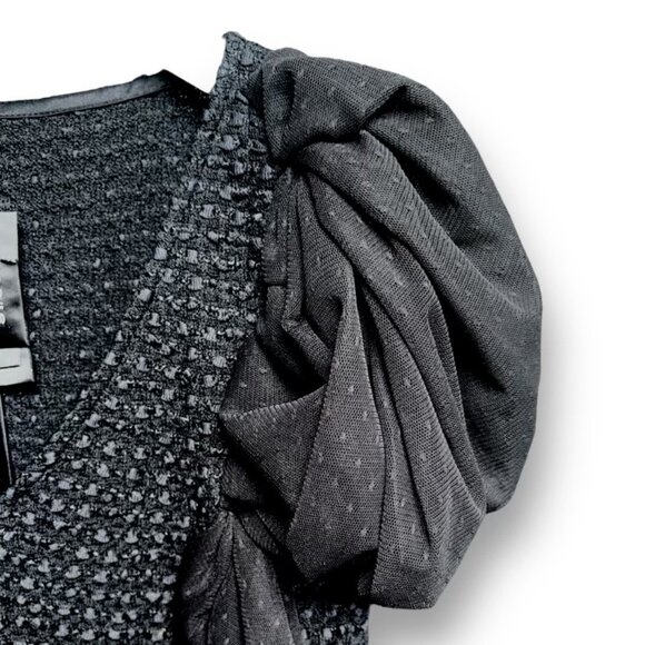 St. John Knit Textured Knit Sheath Dress - Onyx, Size 6, Excellent Condition - Picture 5 of 10